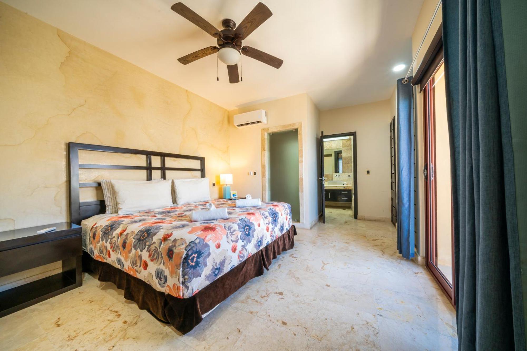 Beachfront 1 Bedroom Condo - El Faro, Surf 407 Playa del Carmen Luaran gambar